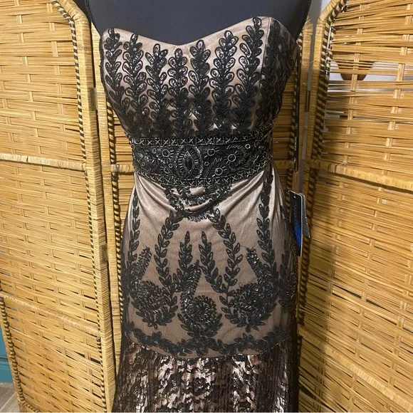 Sue Wong Nocturne Black and Nude Strapless Dress - Picture 2 of 16